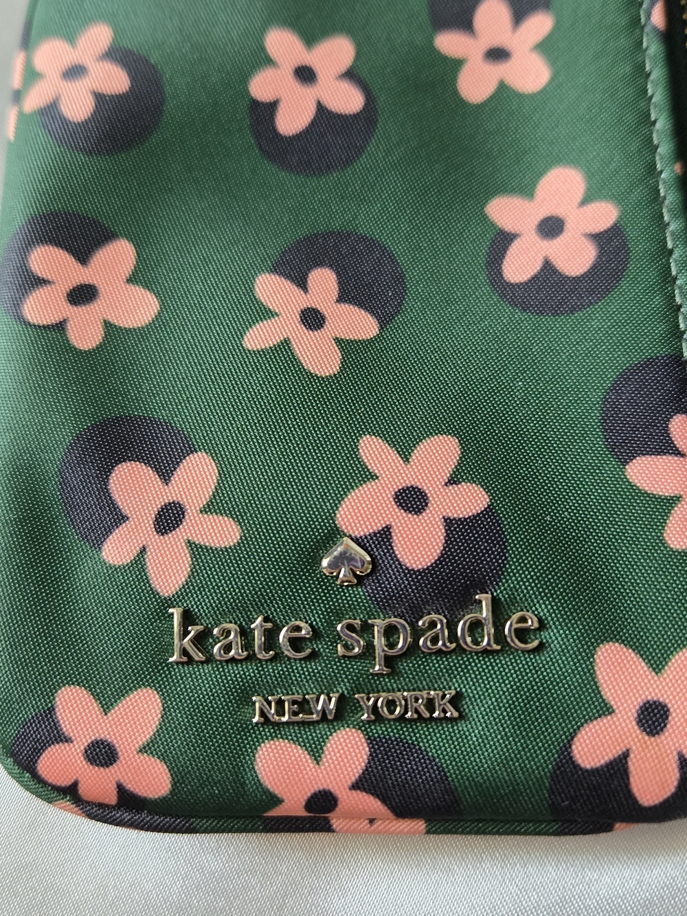 kate spade Green Floral Wristlet with Pink Flowers and Black Lanyard Strap EUC - Picture 3 of 4